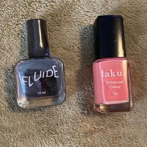 Cool blue and baby pink nail polishes by Fluide and Londontown.
